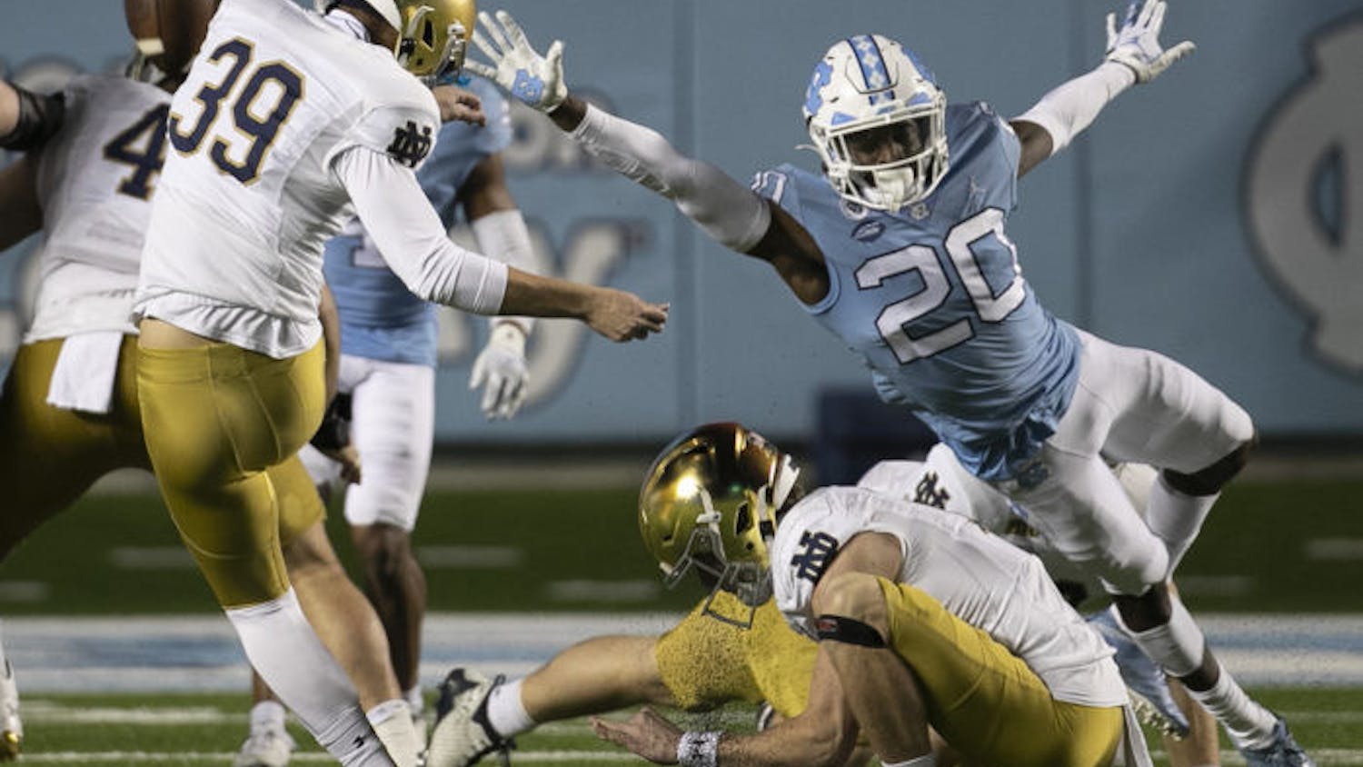 1607002043-c7d26ee2f924deb-700x551