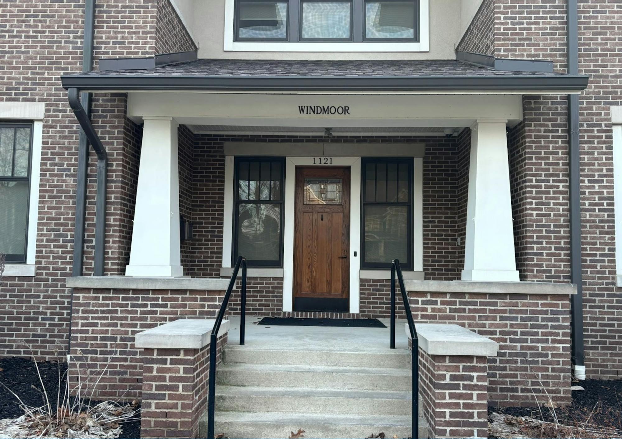 Windmoor Study Center seen from the outside as off-campus housing - 19