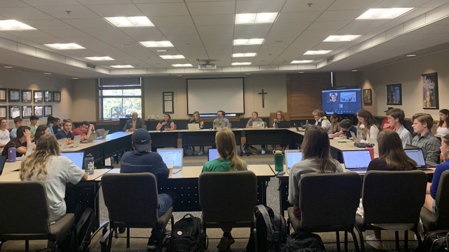 1632952594-0a7c9b975abb390