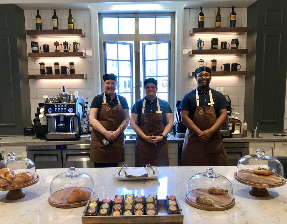 1647441318-ce57424e7493a2d