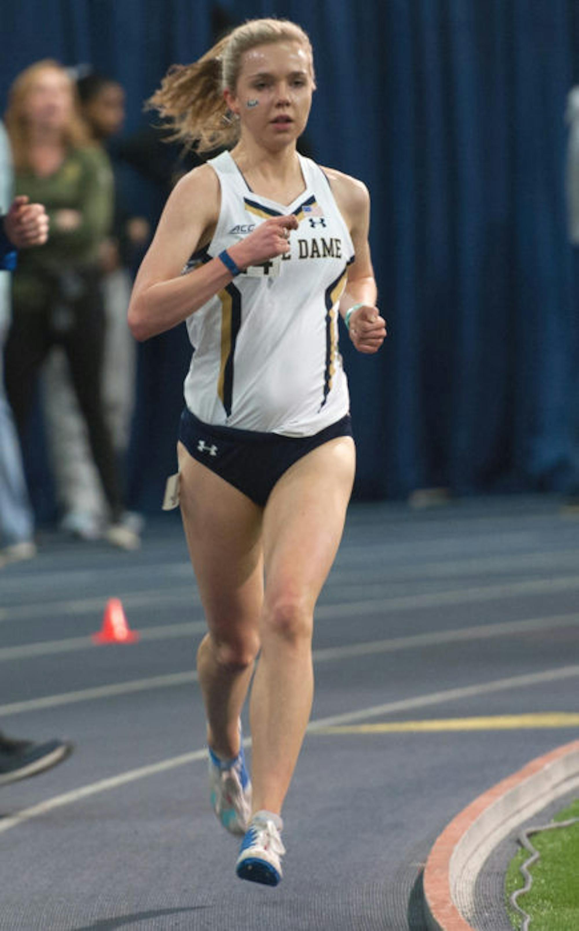 1556149878-b11f3da904c68b2-435x700