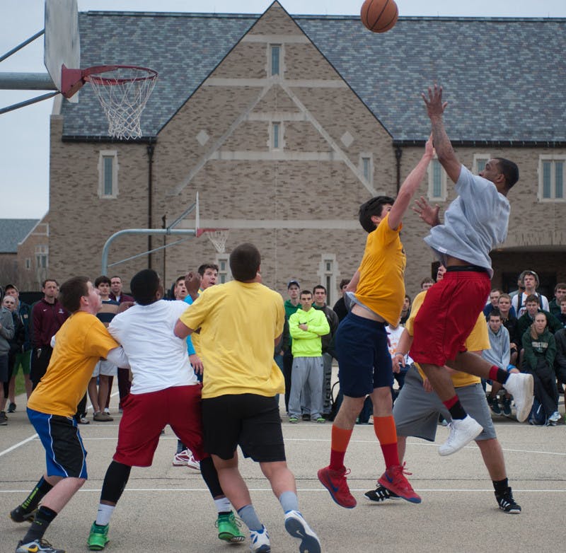20140427-20140427-Allison-DAmbrosia-Bookstore-Basketball-Day-of-Notre-Dame-ND-Day-Notre-Dame-Day-The-Observer-Chamionship