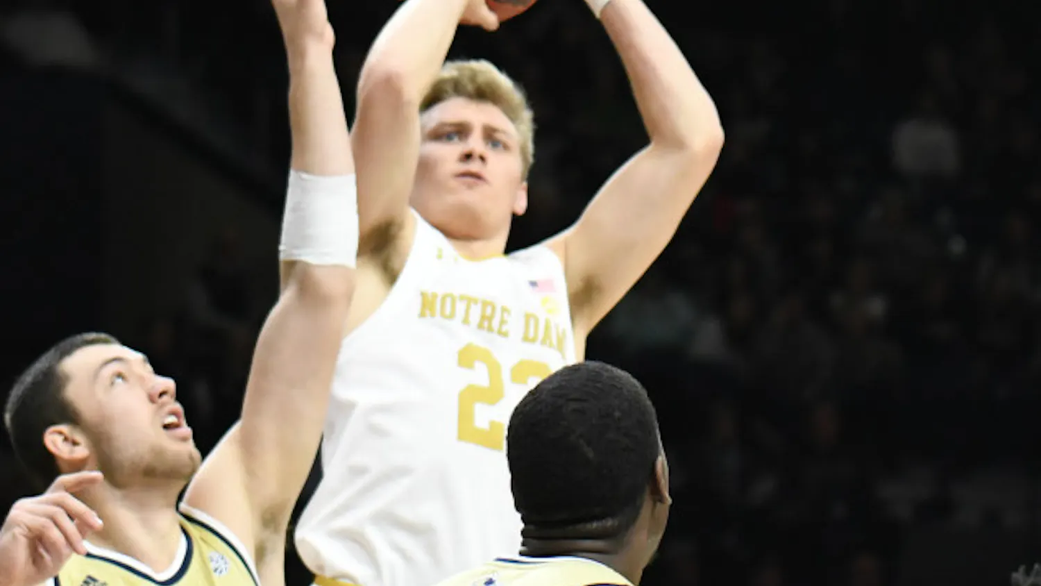 1581895093-b101e3e9062ee95