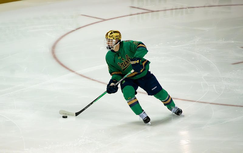 Kumlin’s goal lifts Irish hockey to senior night win