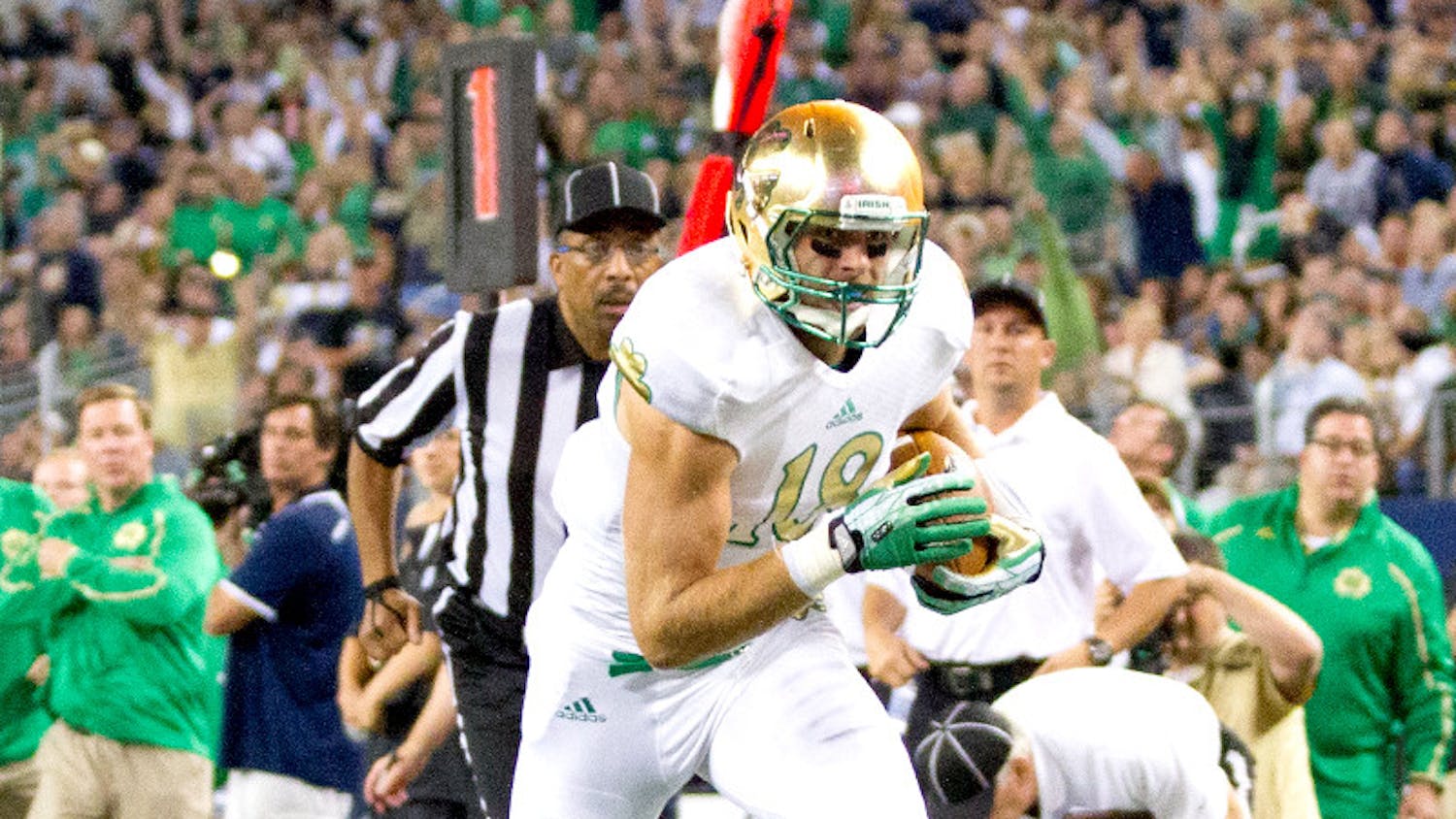 20131005-Football-vs-ASU-Koyack-Kevin-Song