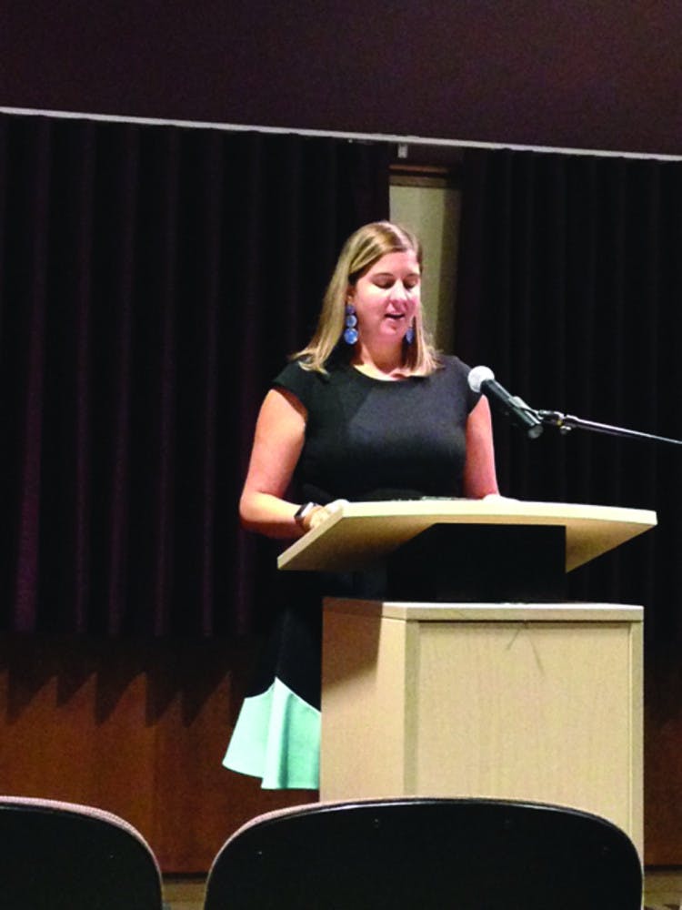 1537488244-4229f63b5d4e04d