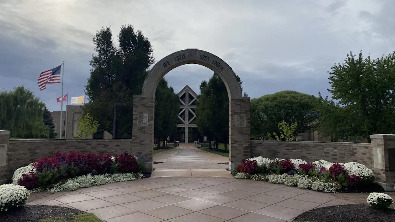 1632700940-2a411dd8e3c5815