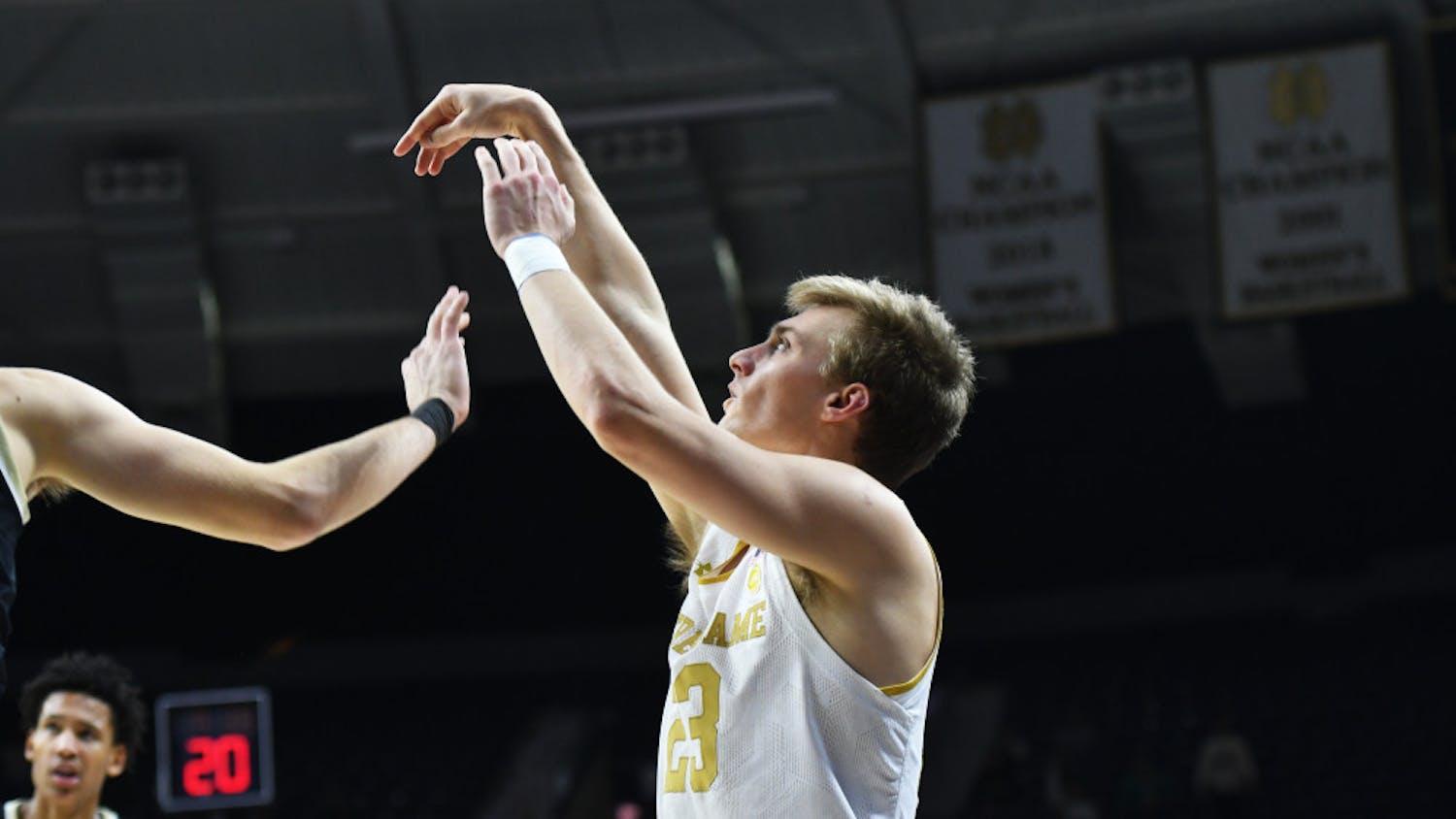 1676578784-0e7b4282c757922