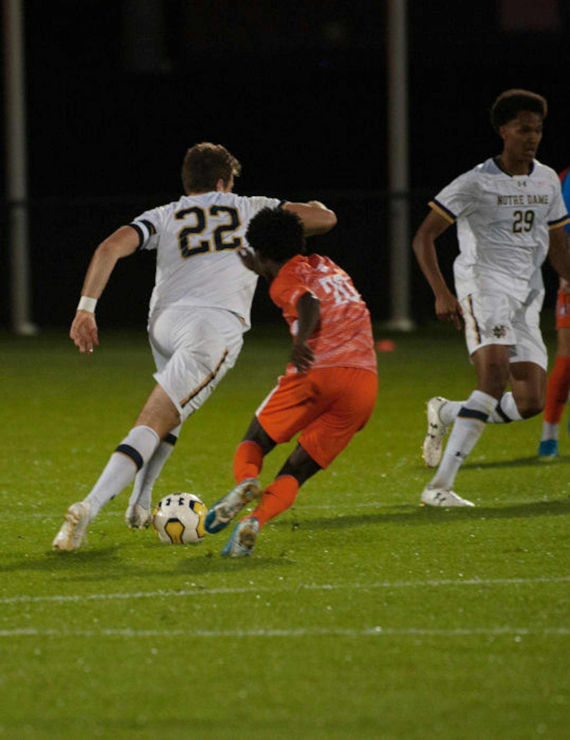 1572298059-22fc64e3d44ae81-539x700