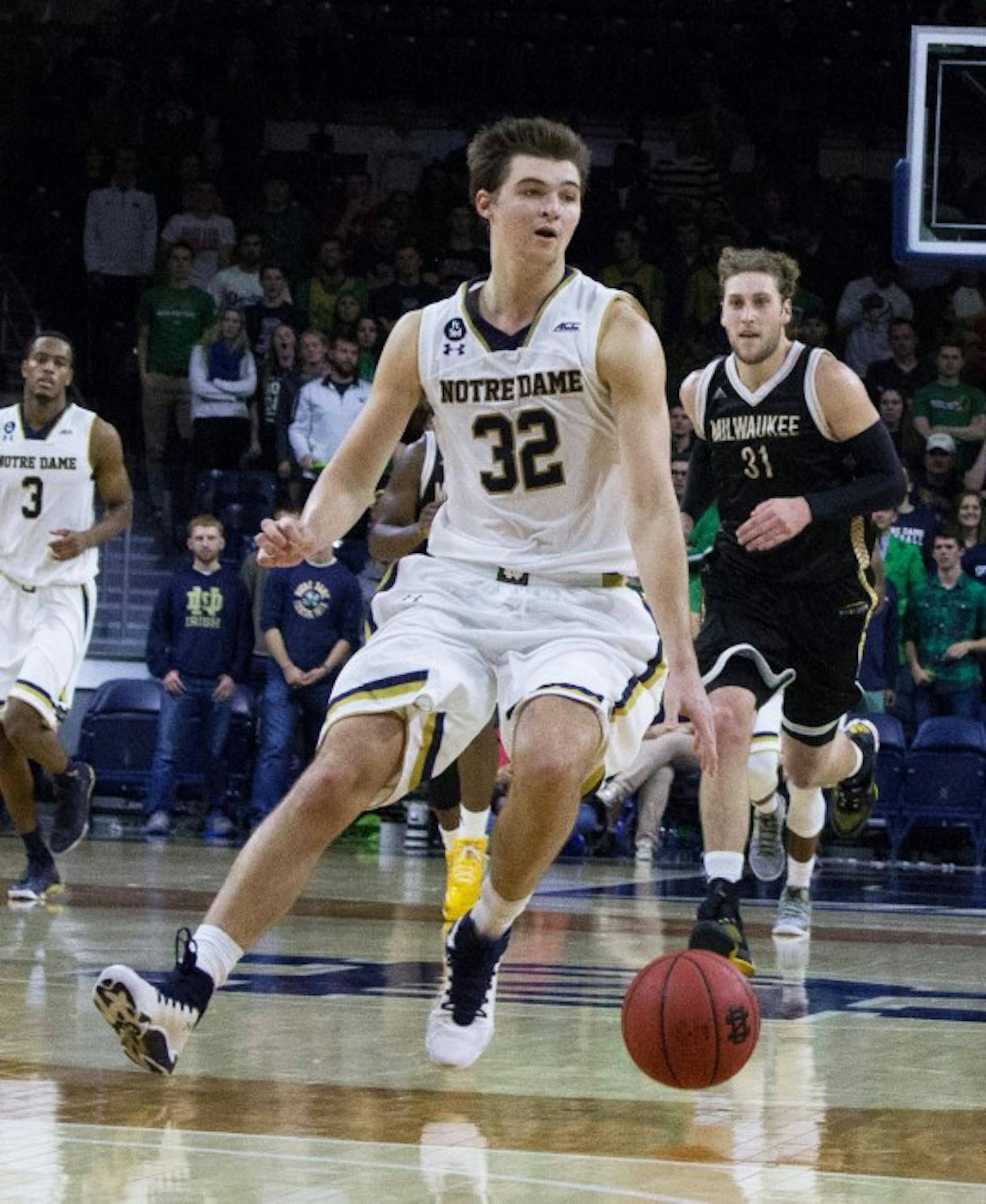 Sophomore guard Steve Vasturia dribbles the ball during Notre Dame’s 86-78 win over Milwaukee on Nov. 21 at Purcell Pavilion.