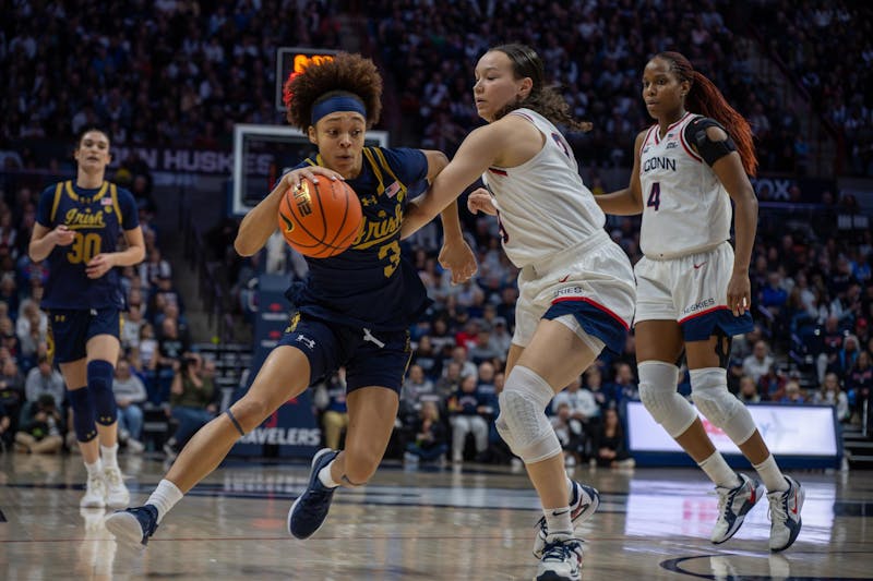 Irish restrained by Husky defense in blowout loss