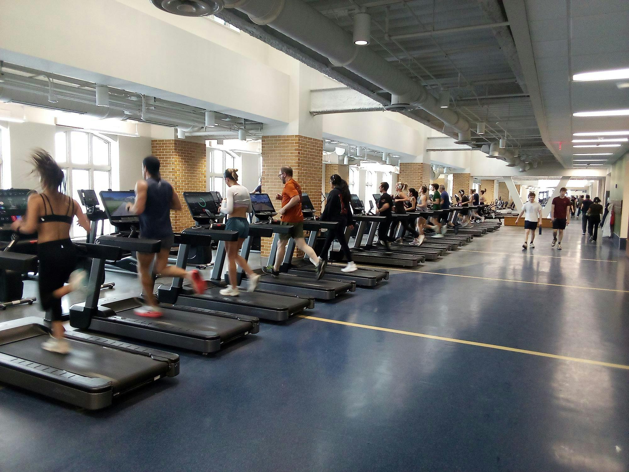 Ortega, Oliver. Picture of Smith Center. _January is one of the busiest times of the year at the Smith Center for Recreation Sports._jpg