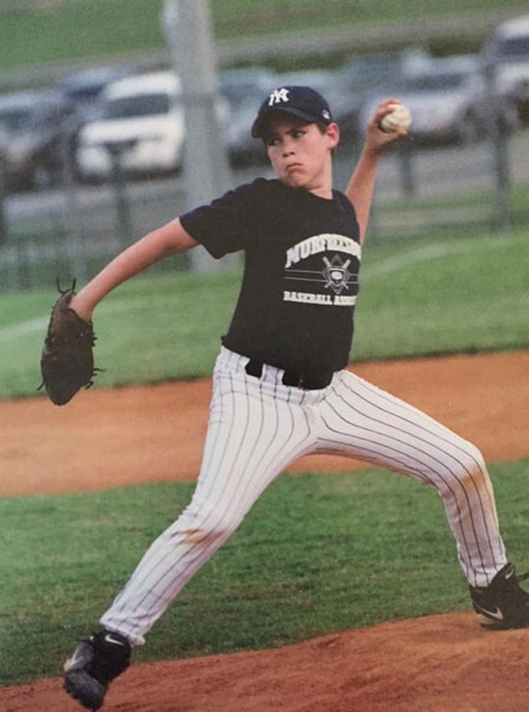 1551401898-04f2337f3bc40b1