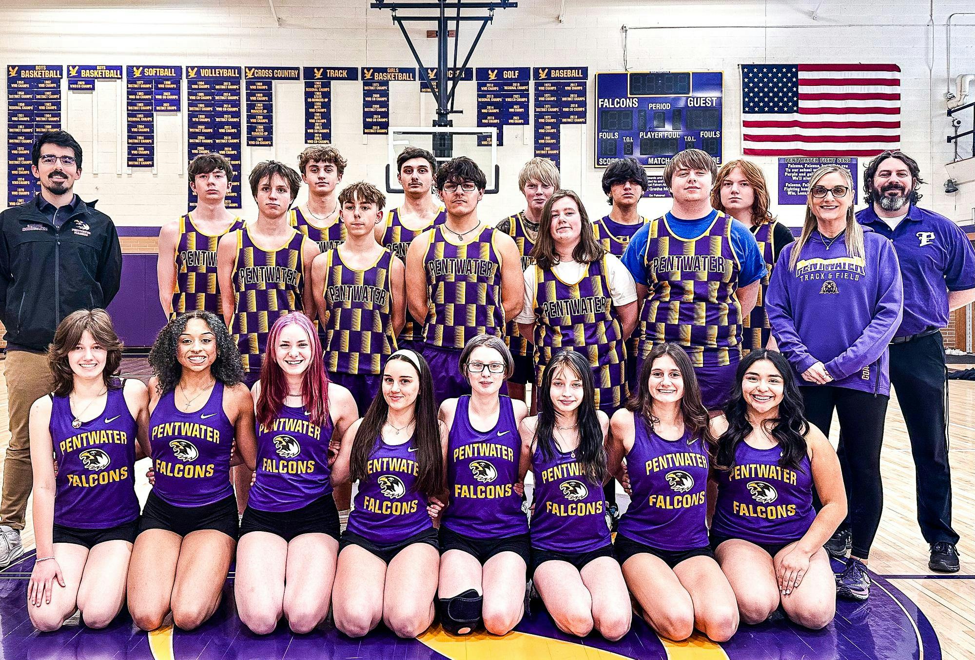 Pentwater Track & Field Team Photo 2025.jpg