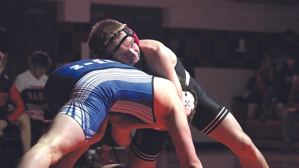 hart regionals 11 blake helenhouse vs ethan webb.jpg