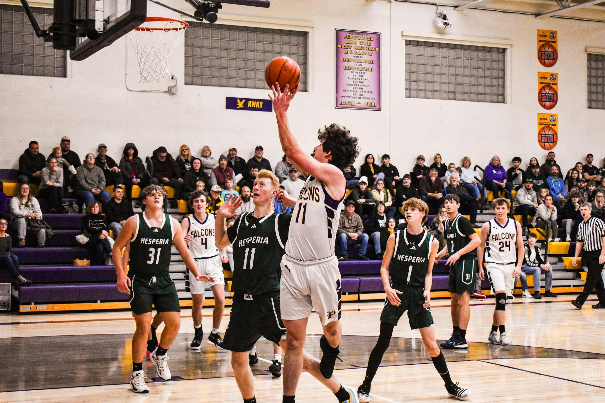 Pentwater Boys Basketball vs. Hesperia.jpg