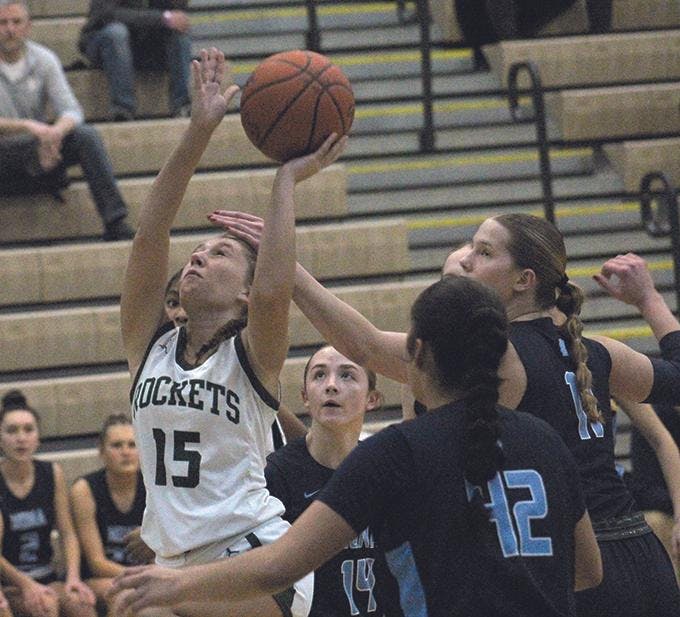 Gallery - Reeths-Puffer vs. Mona Shores girls basketball