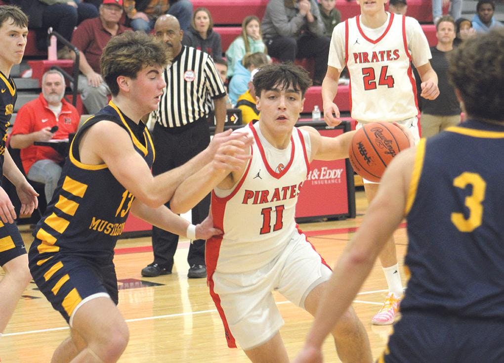 Gallery - Hart vs. North Muskegon boys basketball