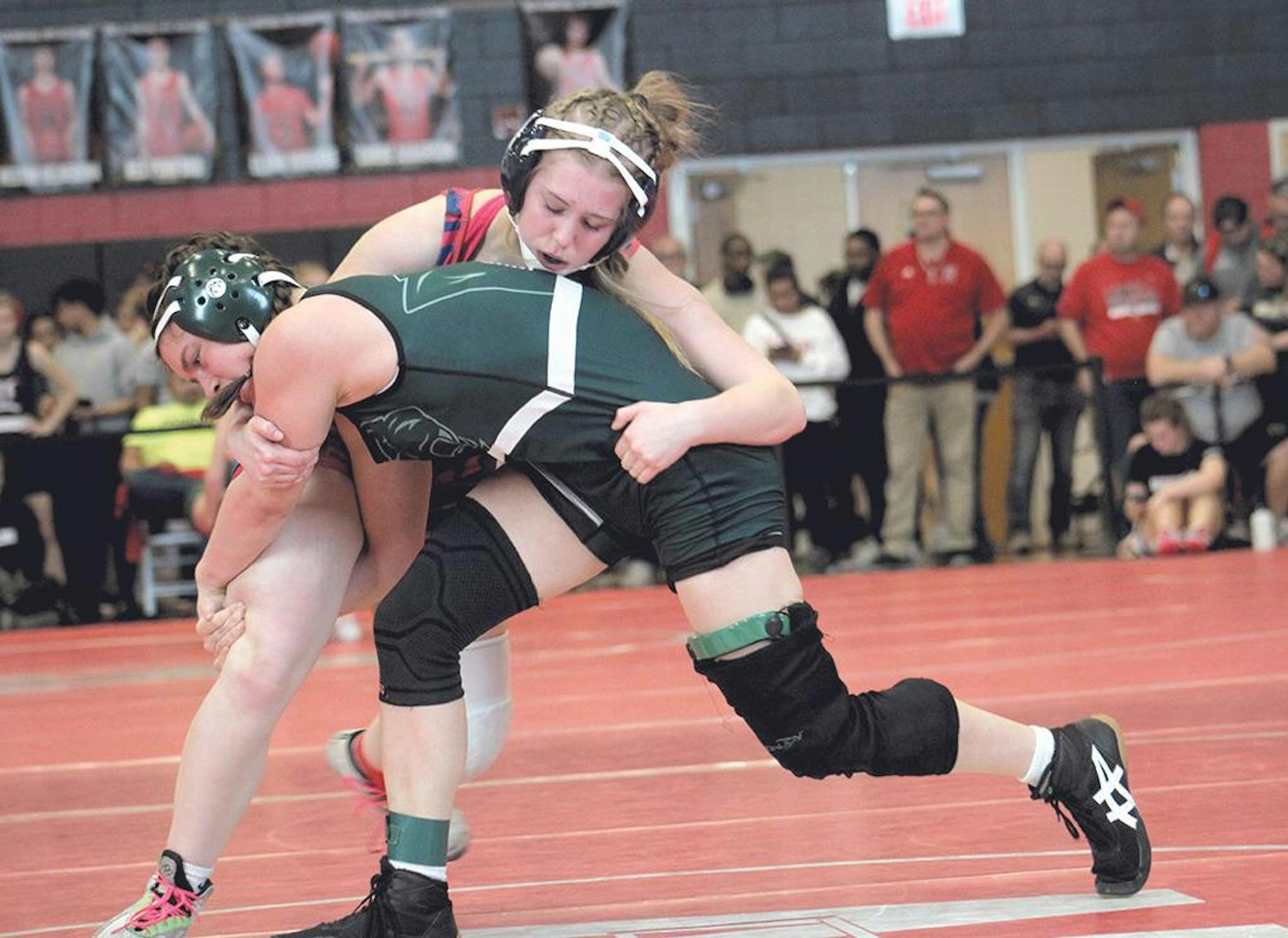 echo girls wrestling 6 lacey mey vs bailey kauffman montabella.jpg