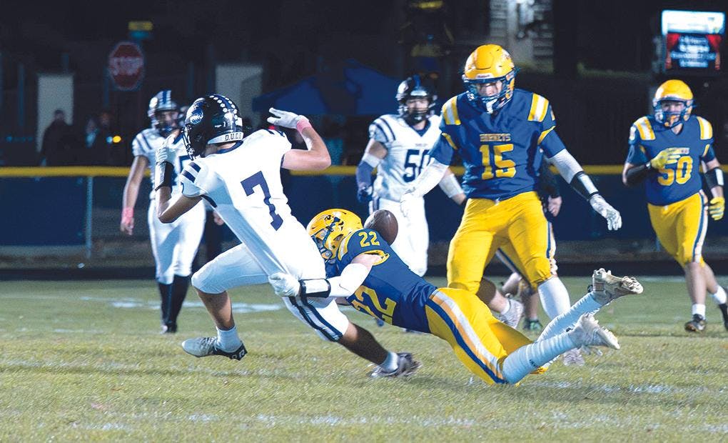 Gallery - Shelby vs. Harrison football (courtesy of Ride & Capture - Jerret Pratt)
