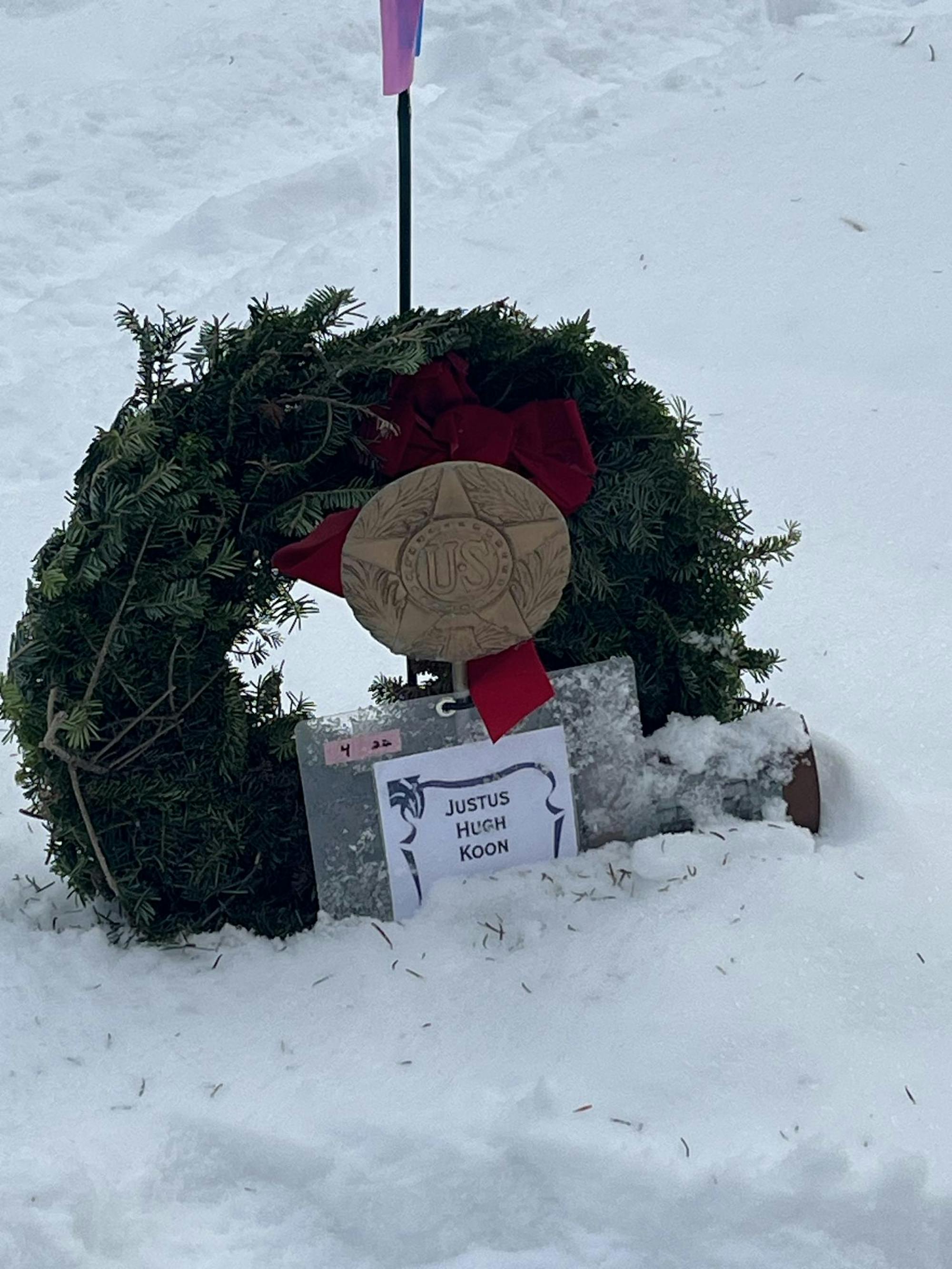 wreath at marker.jpg