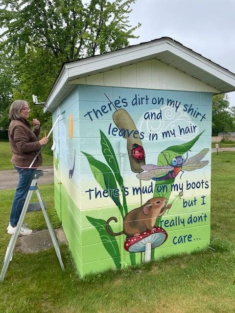 Renae Wallace - Photo Credit Russ Baker.jpg