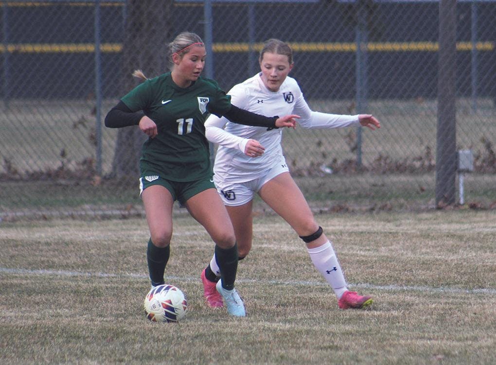 Gallery - Reeths-Puffer vs. West Ottawa soccer