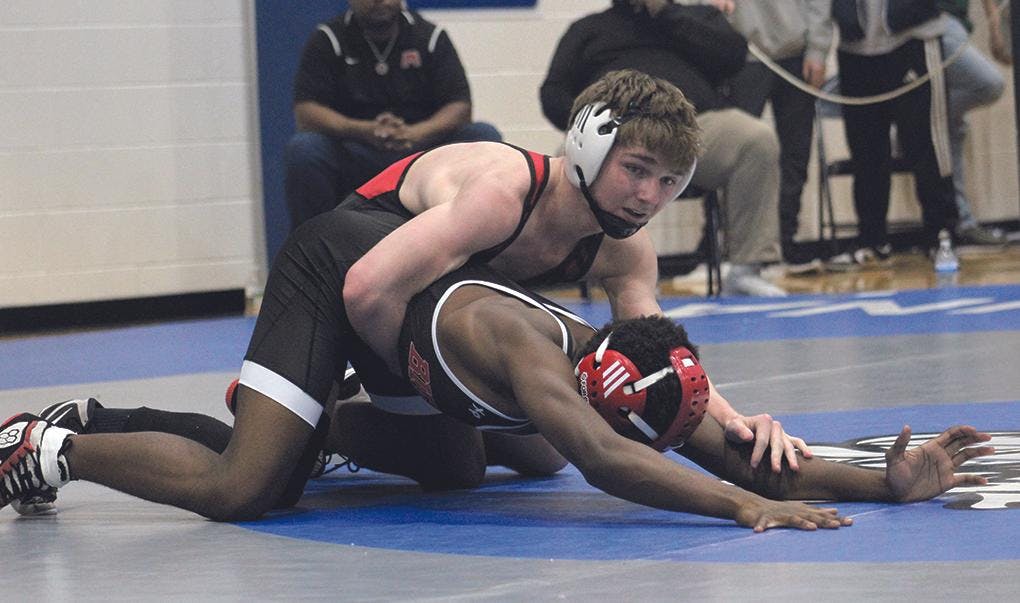 gmaa wrestling 15 dom zygmuntowski vs jeremiah diggs.jpg