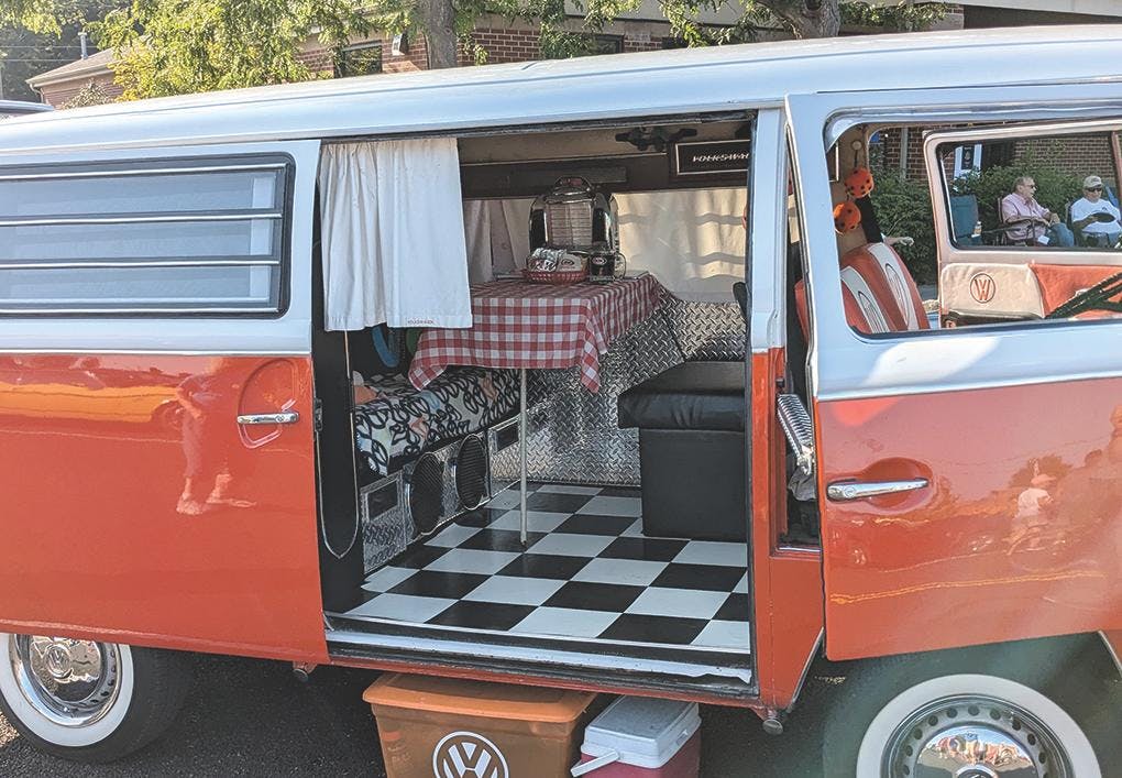 Montague Cruz In Car Show