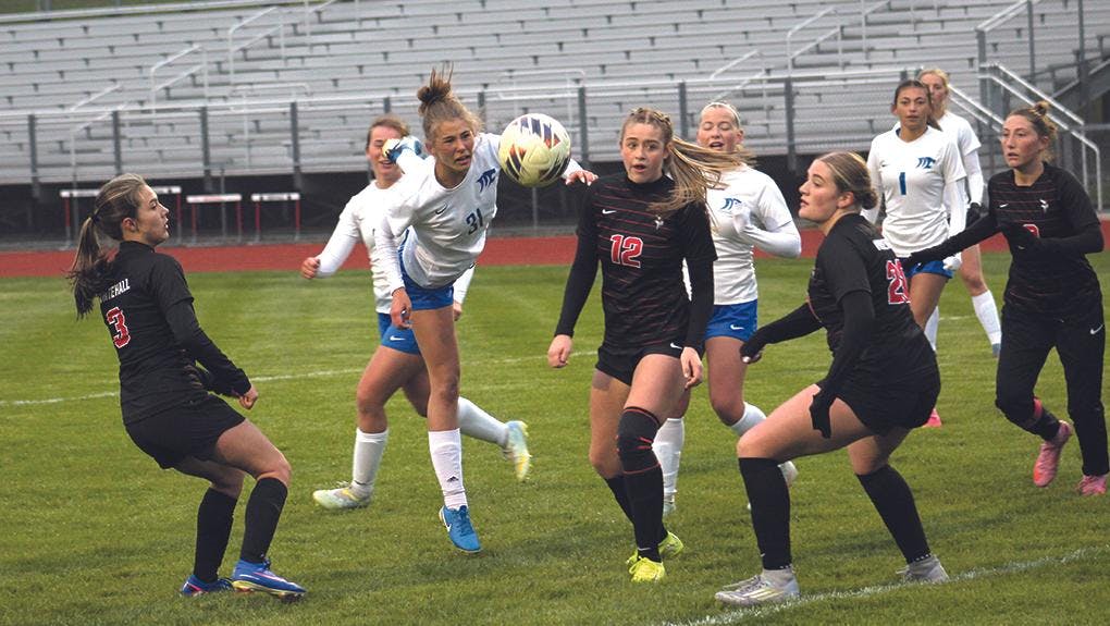 wh-mont soccer 9.jpg