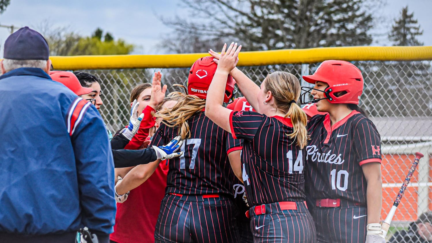 Hesperia Softball vs. Hart
