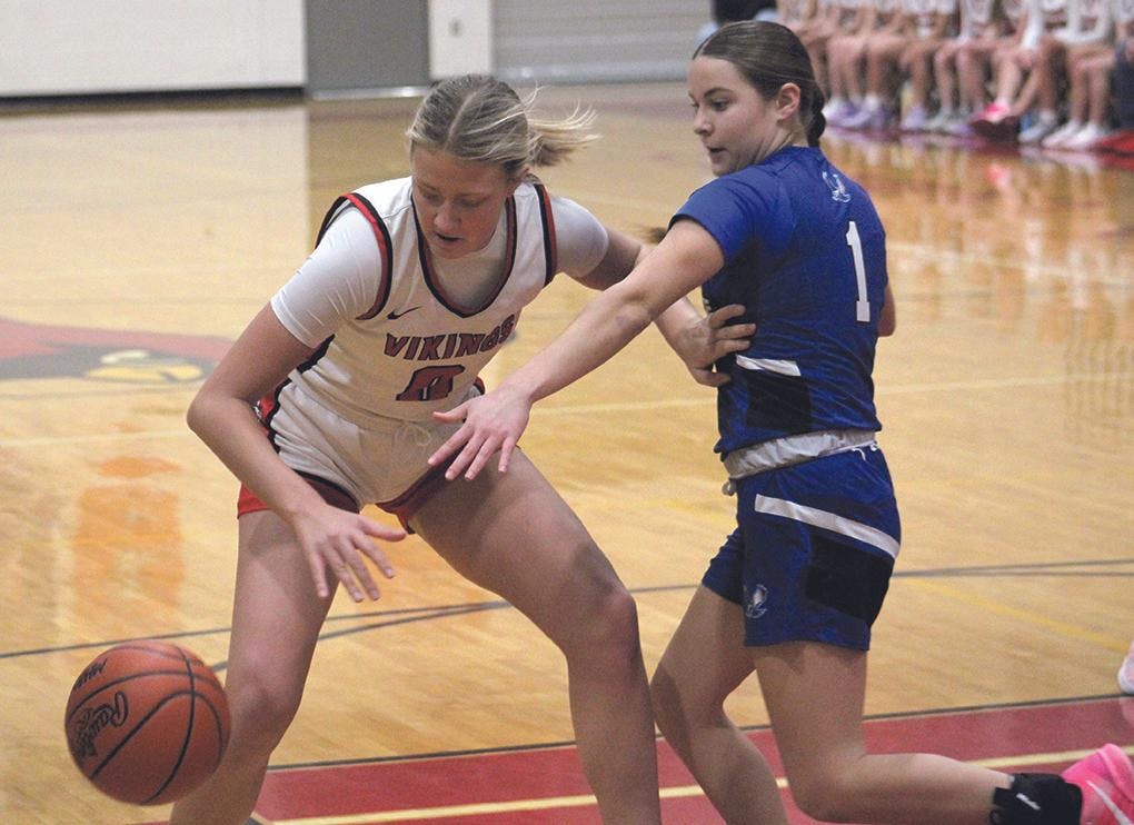 Gallery - Whitehall vs. Oakridge pre-district girls basketball