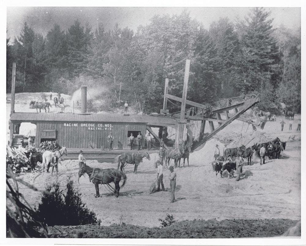 1992-042-04-009.jpg