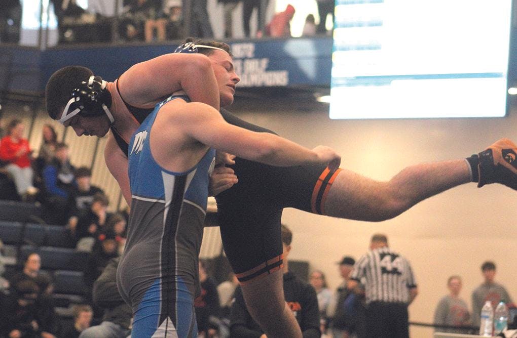 Gallery - Whitehall, Montague wrestling at WMC tournament in Montague