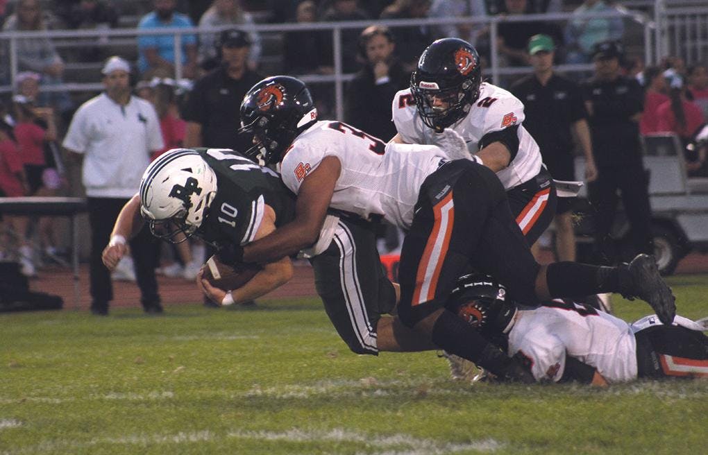 Gallery - Reeths-Puffer vs. Byron Center football