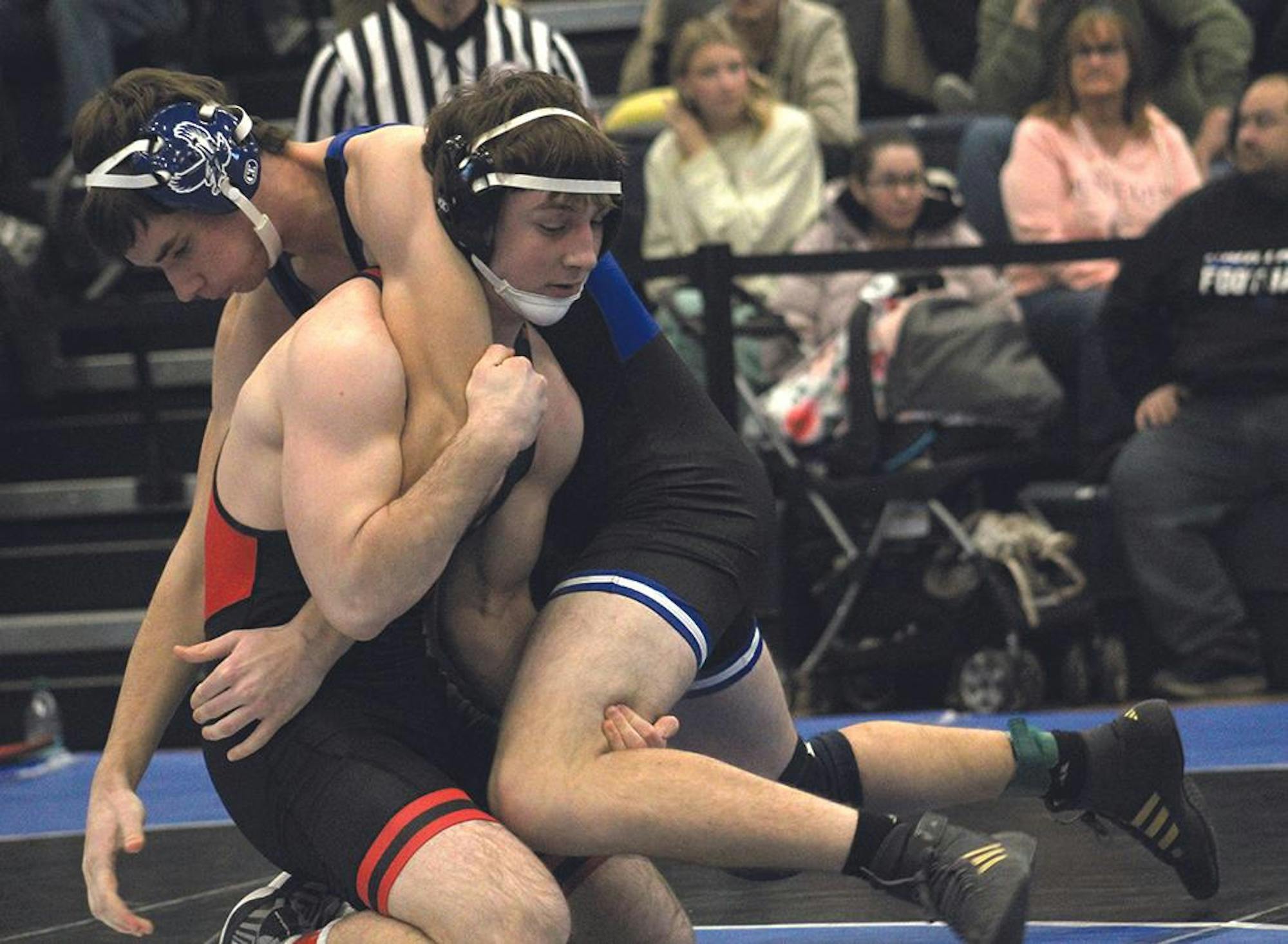 mirror wrestling 7 liam leeke vs devon krueger.jpg