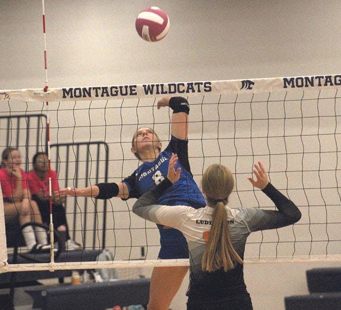 Gallery - Montague vs. Ludington volleyball