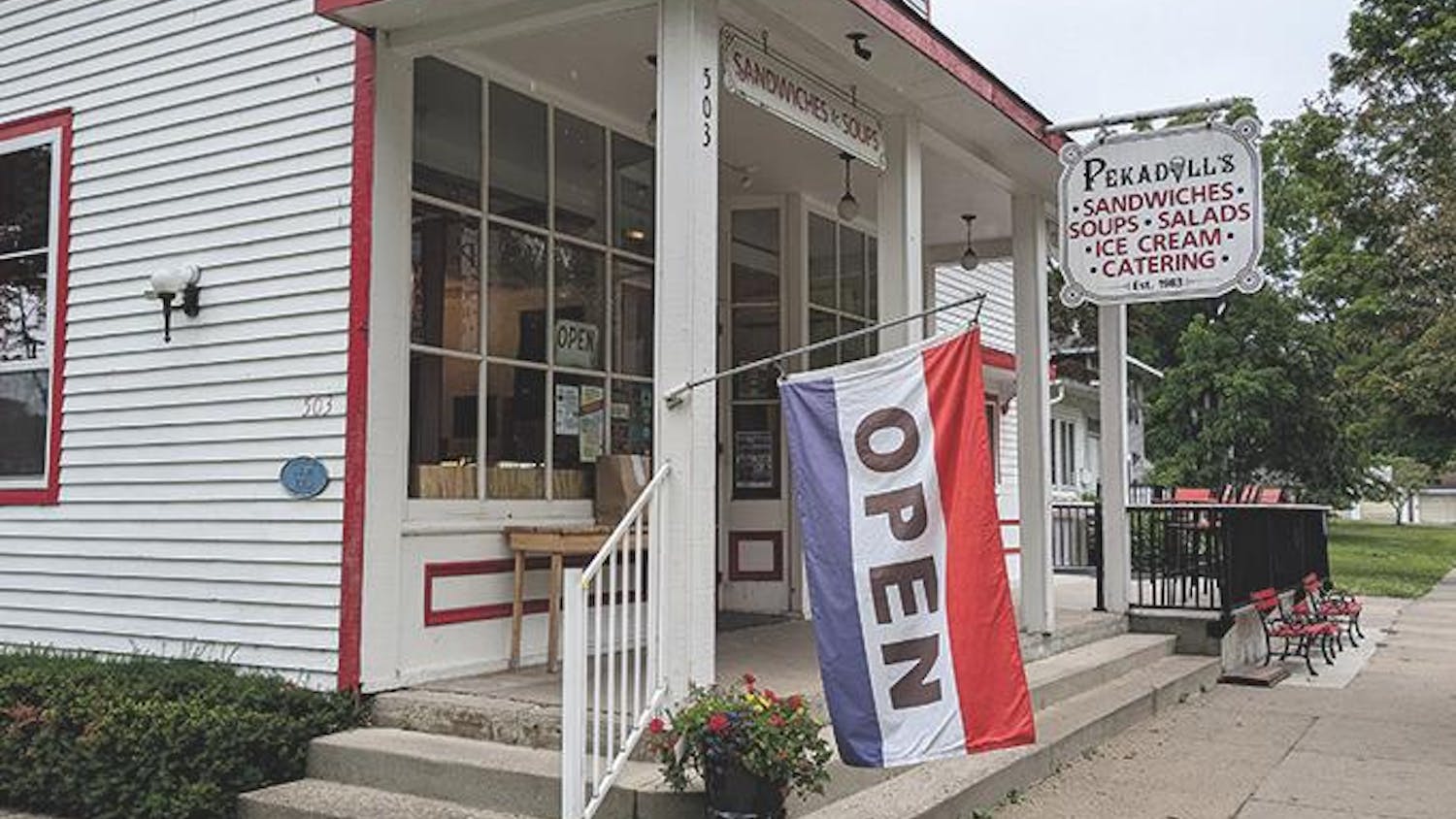 pekadills 1.jpg