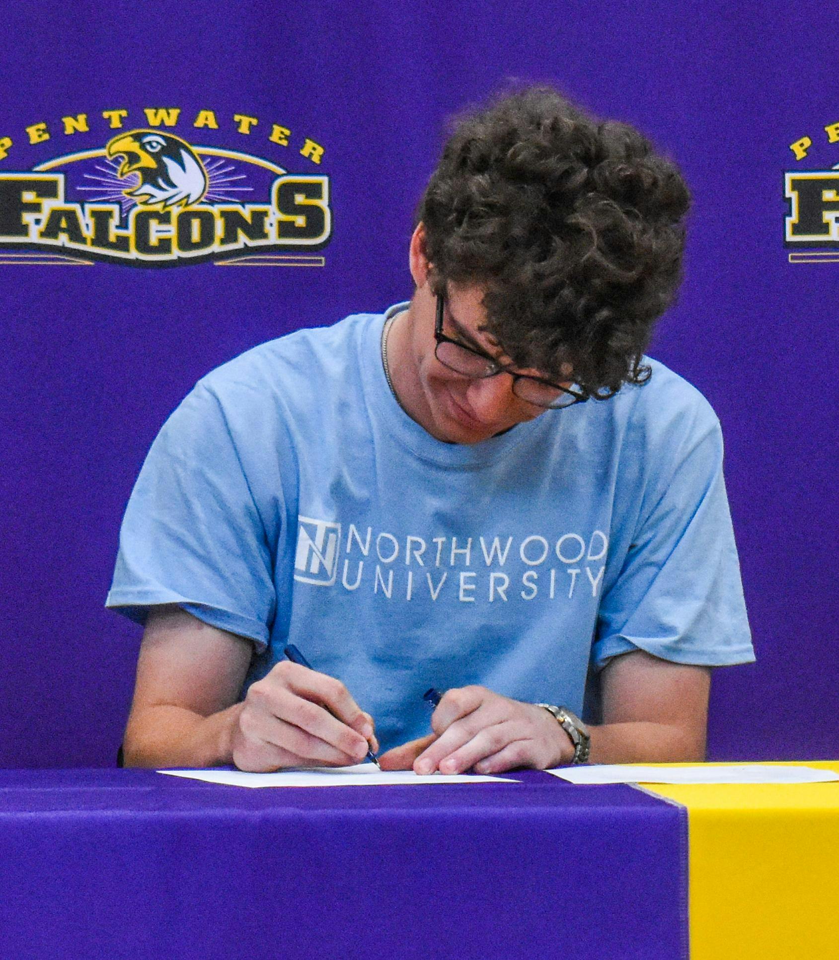 Mikey Carlson Signs with Northwood University
