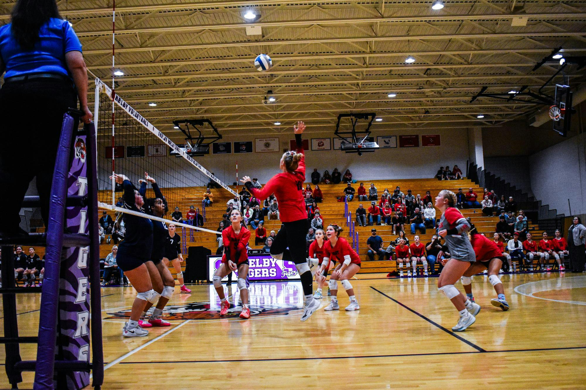 Hart VB vs. Manistee (District Semifinals)-8.jpg