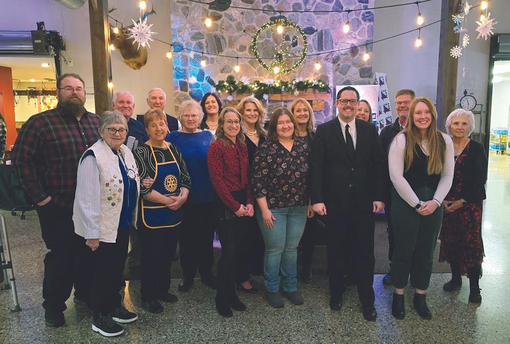 Hart Rotary group photo.jpg