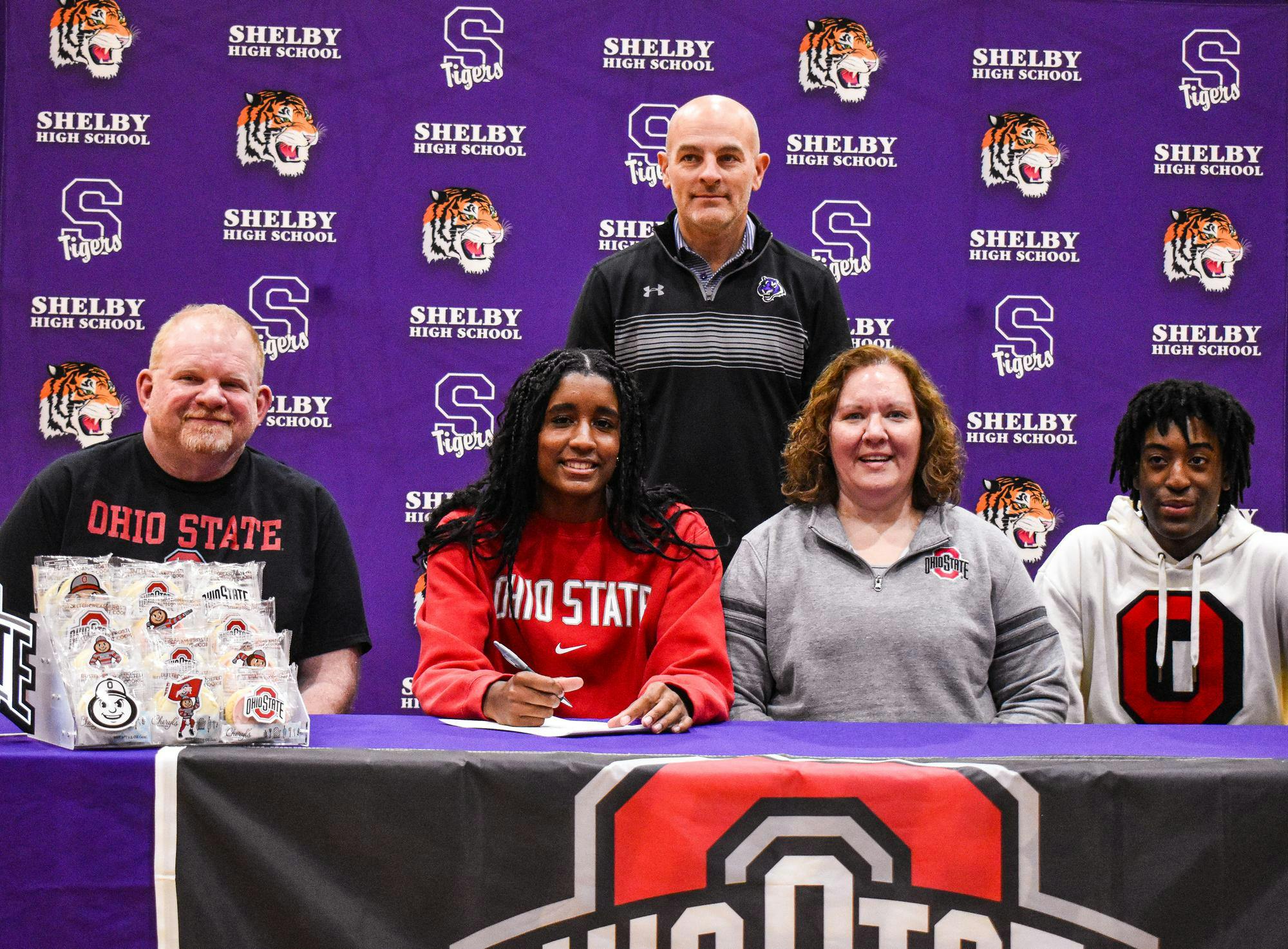 Gauthier signs with Ohio State University