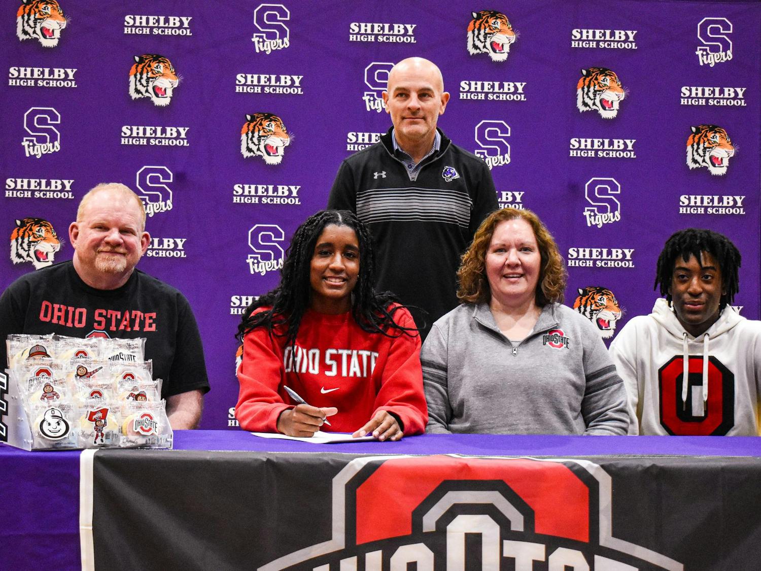 Gauthier signs with Ohio State University