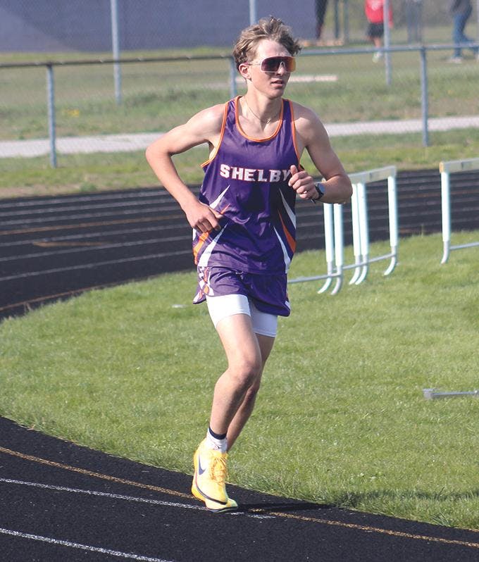 Gallery - Shelby Tri track meet