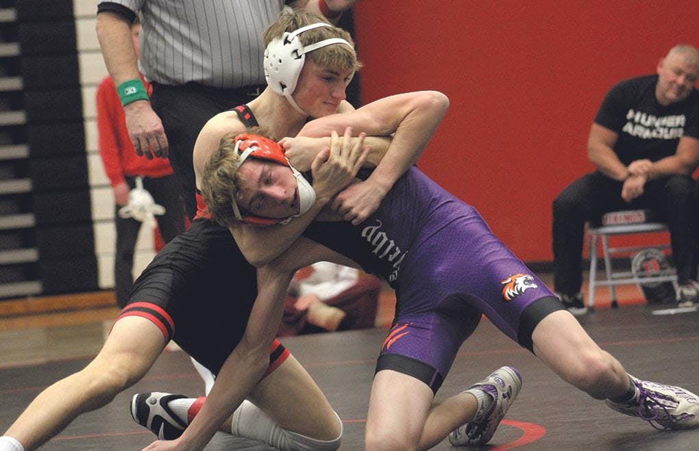 wh-shel wrestling 4 blake wallace vs alden beyer.jpg