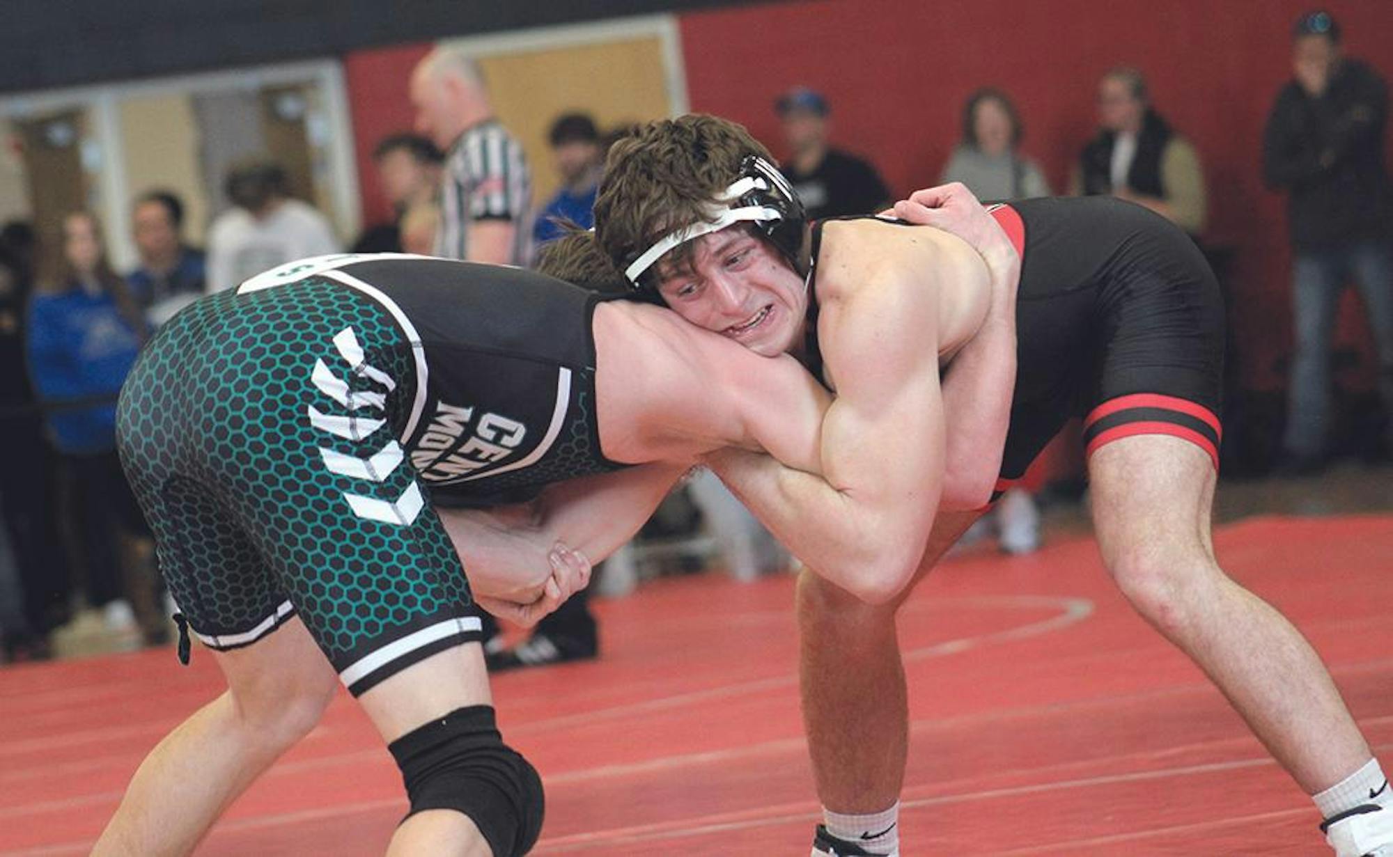 dist wrestling 13 max krukowski vs brayden peak cm.jpg