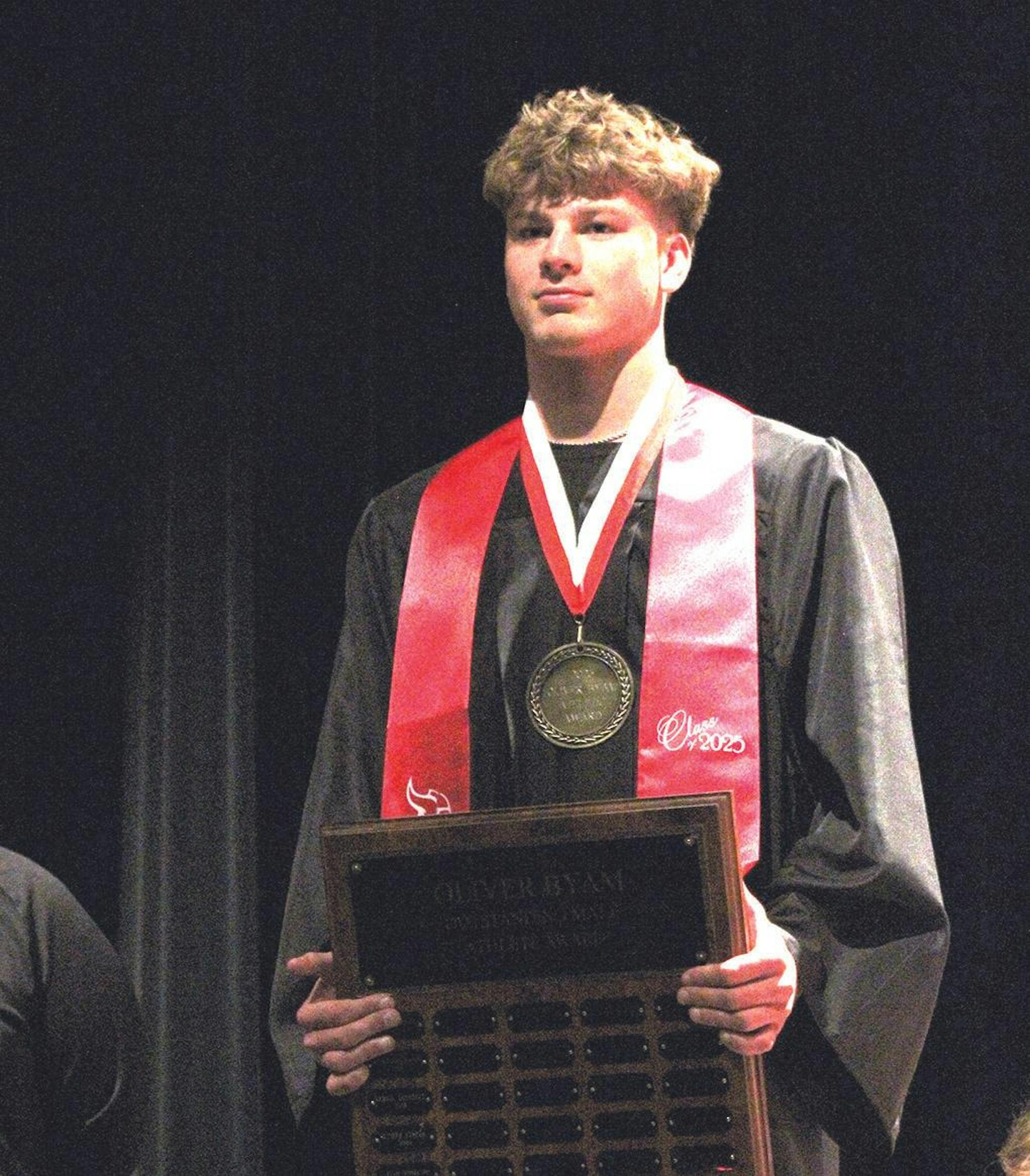 athlete of year thompson.jpg