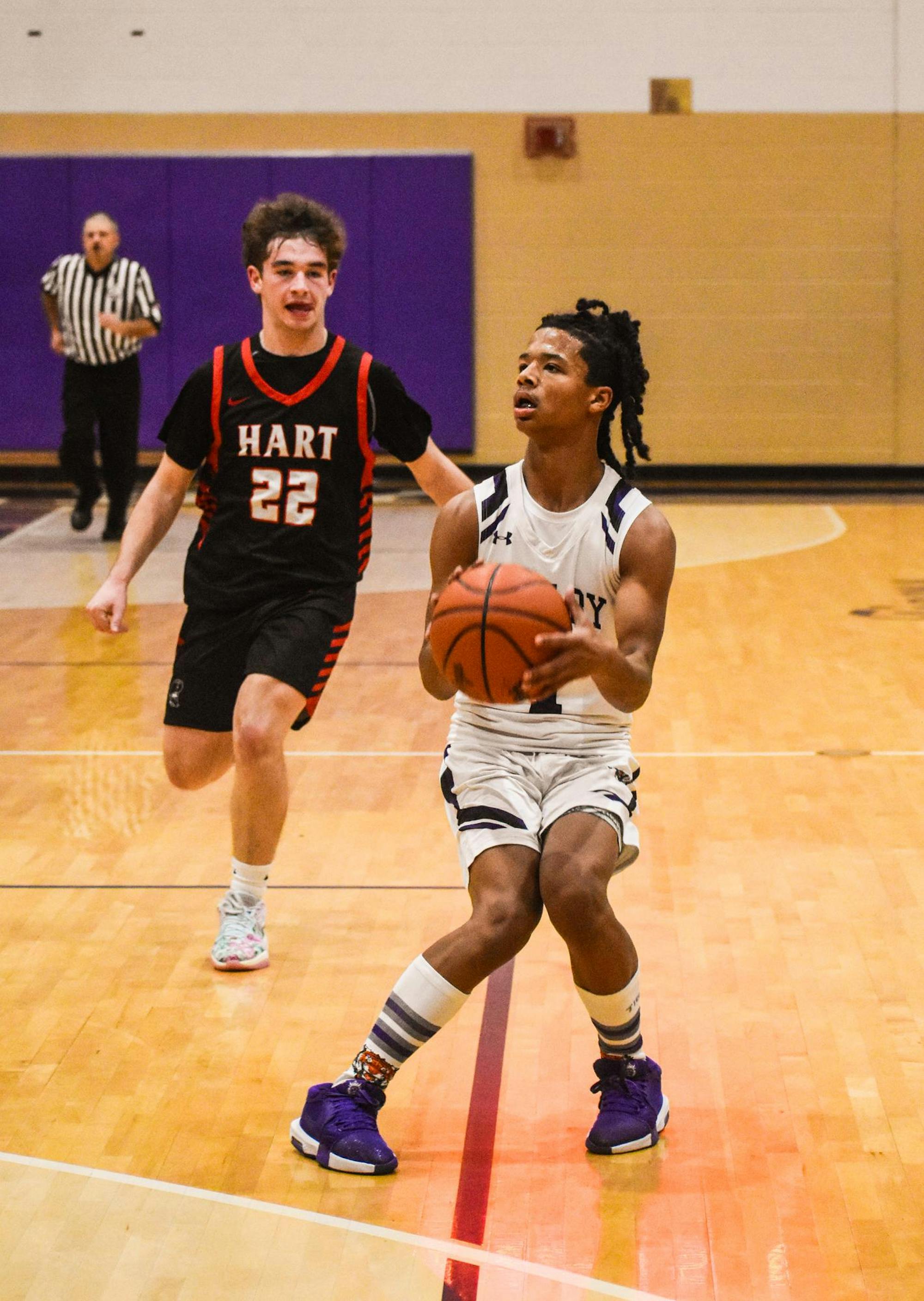 Shelby Boys Basketball vs. Hart-1.jpg