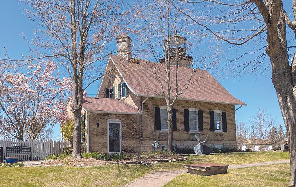 white river light station 1.jpg