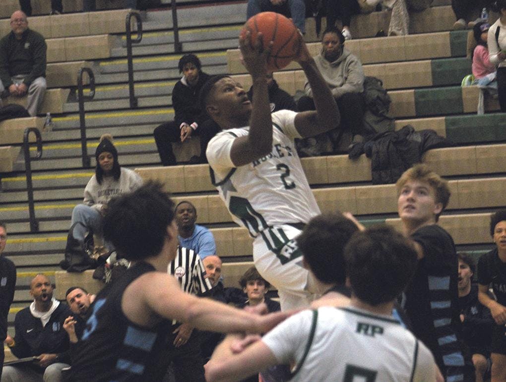 Gallery - Reeths-Puffer vs. Mona Shores boys basketball